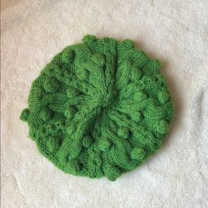 Green Raised Knit Slouchy Hat